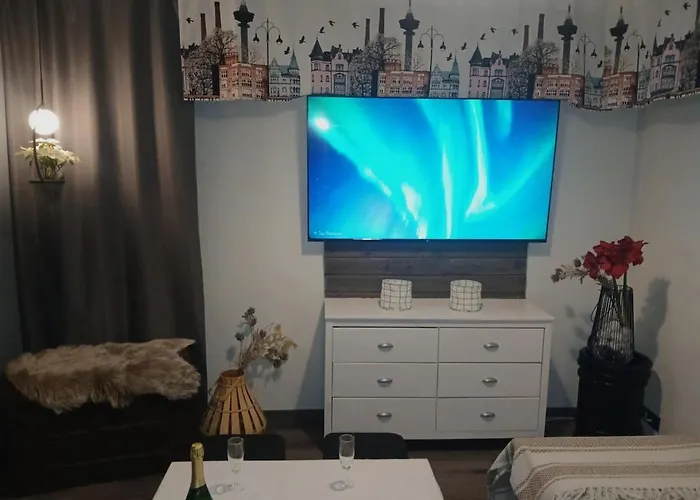 Wolf Street Snow Dream * ロヴァニエミ